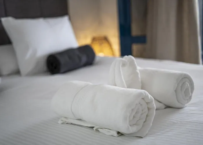 Marisol Playa Blanca Stylish Comfort Private Heated Pool *