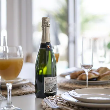 Marisol Playa Blanca Stylish Comfort Private Heated Pool Вилла