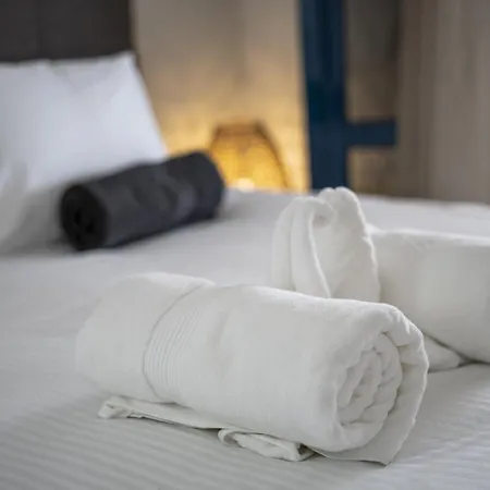 Marisol Playa Blanca Stylish Comfort Private Heated Pool *