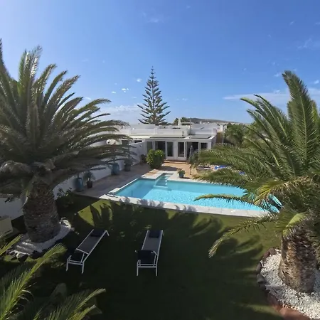 Marisol Playa Blanca Stylish Comfort Private Heated Pool