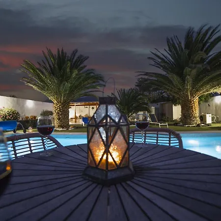 Marisol Playa Blanca Stylish Comfort Private Heated Pool Villa *