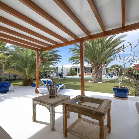 Marisol Playa Blanca Stylish Comfort Private Heated Pool Villa Yaiza (Lanzarote)