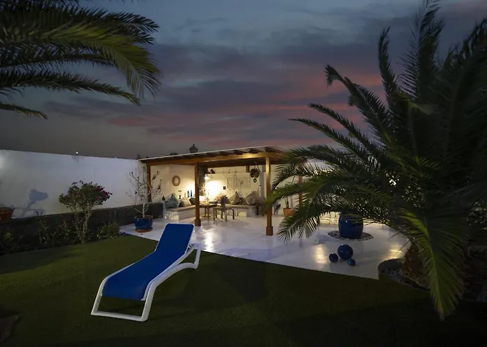 Marisol Playa Blanca Stylish Comfort Private Heated Pool Villa
